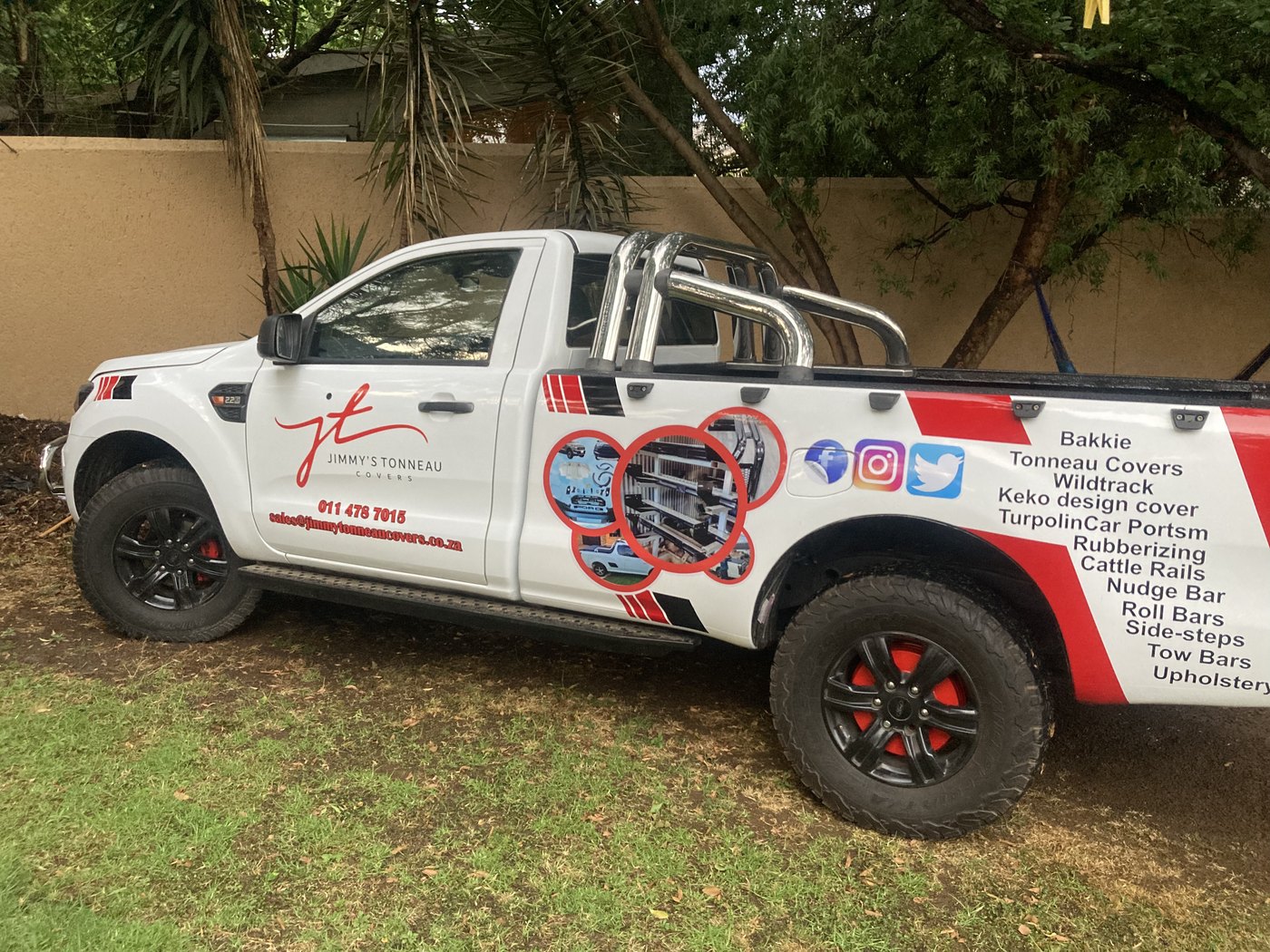 Completed vehicle full wrap on white commercial bakkie